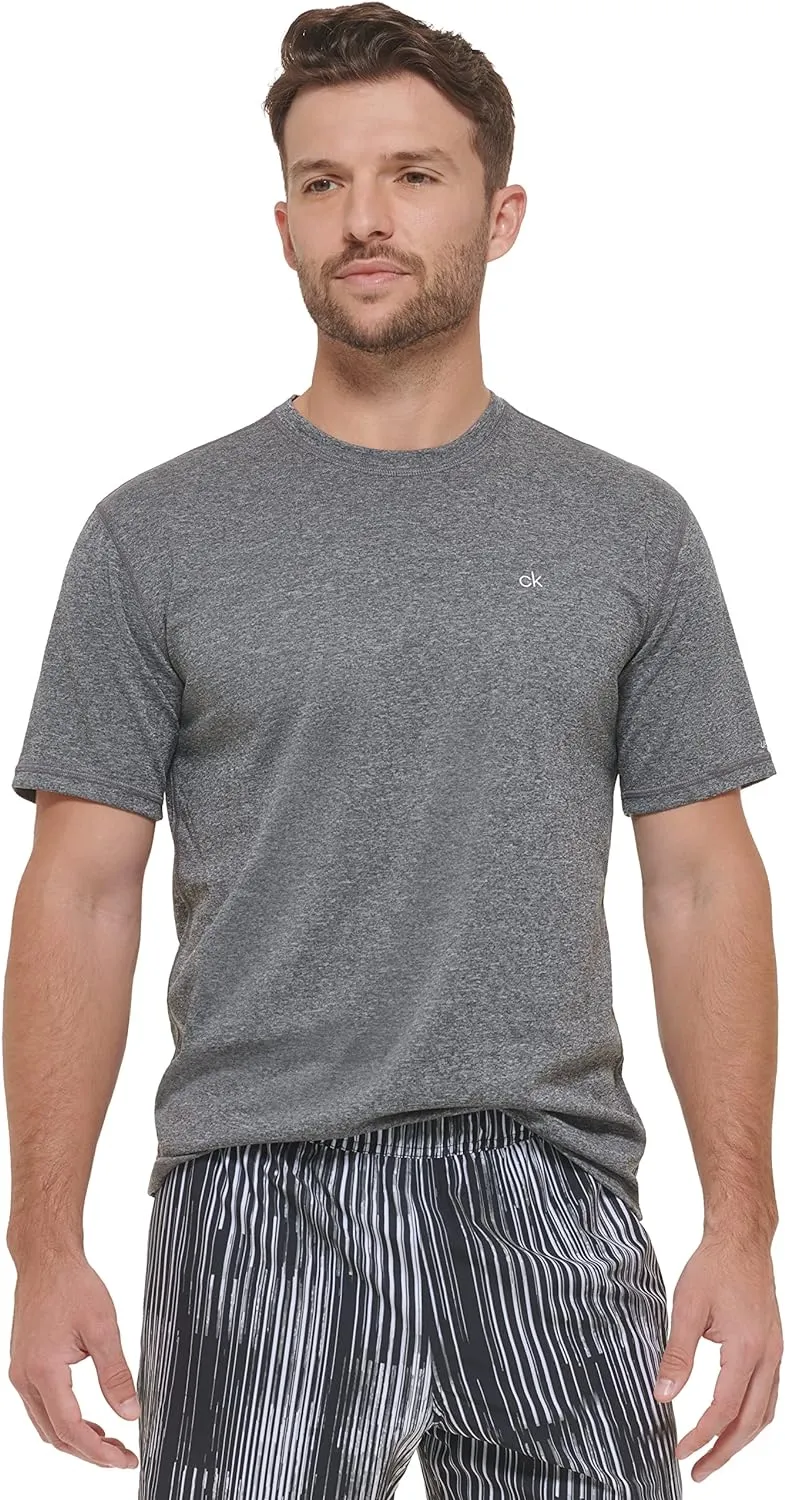 Calvin Klein Men's Standard Light Weight Quick Dry Short Sleeve 40  UPF Protection Active Top
