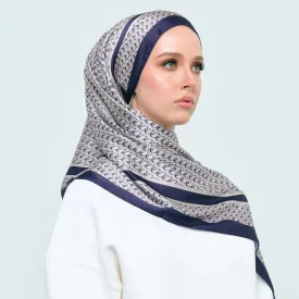 CLUBHOUSE SCARVES (SHAWL) IN NAVY