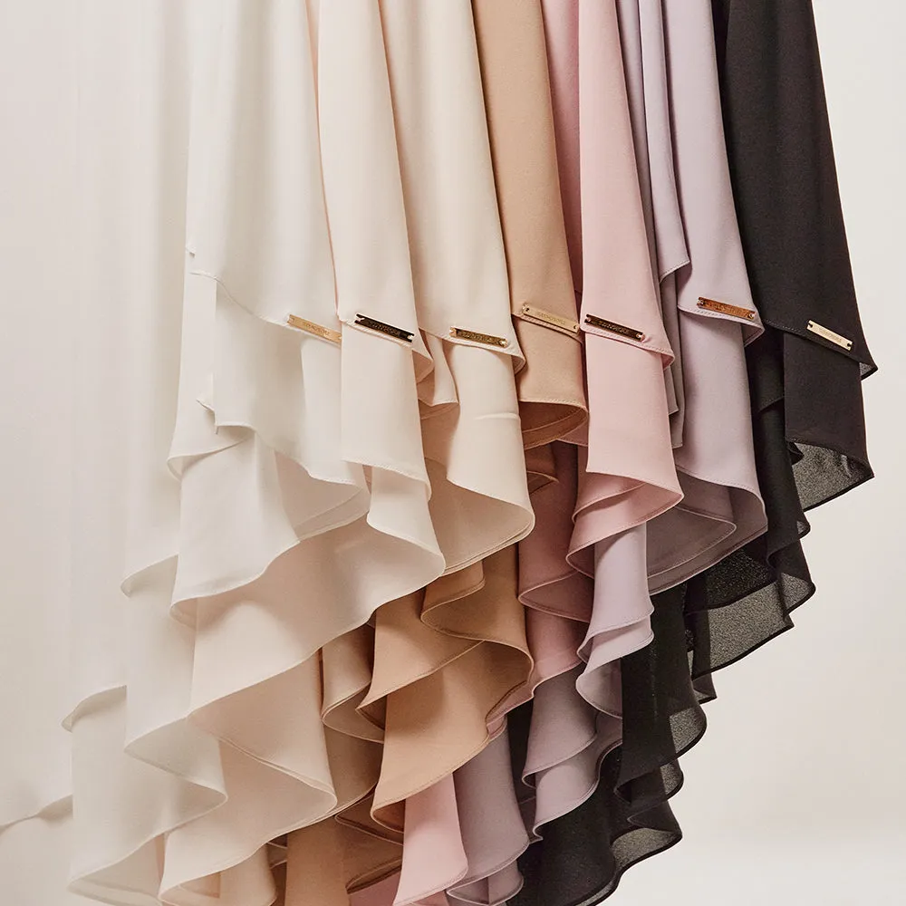 Hayaa Khimar in Off White