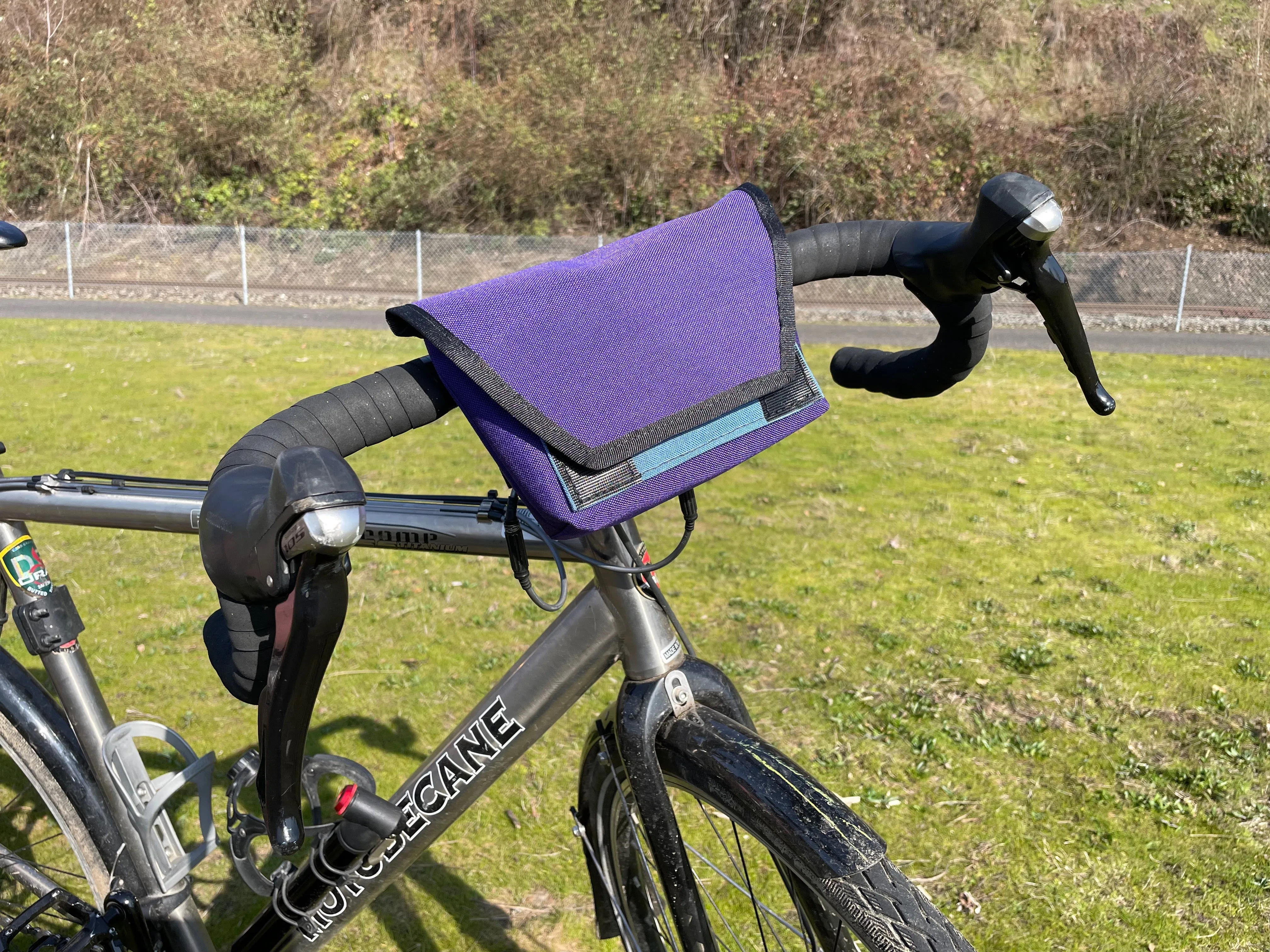 Hip Pouch / Handlebar Bag