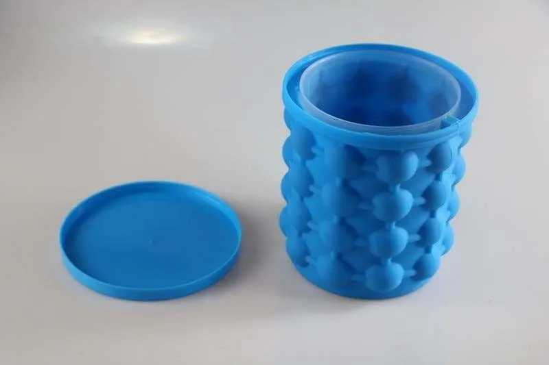 Magic Ice Cube Maker