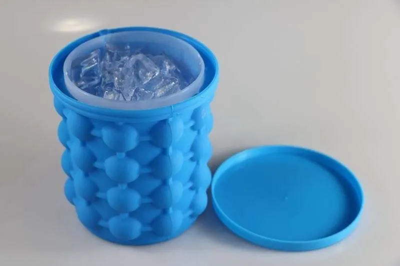 Magic Ice Cube Maker